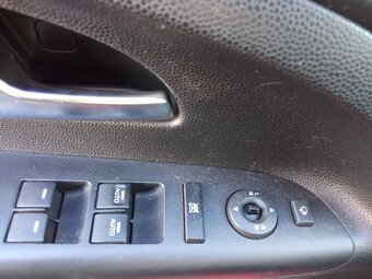 KIA Venga 1.4 CVVT Gold - 14