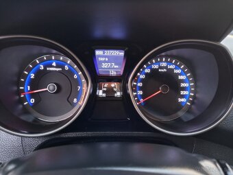 Hyundai i30 1.4i LPG - 14