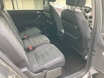 Volkswagen Touran 2.0 TDI DSG - 14