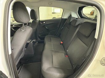 Peugeot 208 1.2i TEMPOMAT VYHŘ.SEDADLA TAŽNÉ ZAŘ. DIGIKLIMA - 14