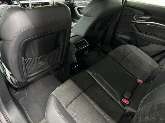 Audi E-TRON 55 2021 - 14