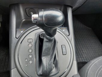 Kia Sportage 2.0 CRDi VGT 4WD LX A/T - 14