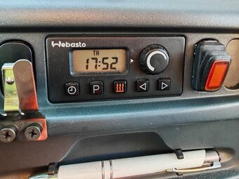 Mercedes-Benz 616CDI - 14