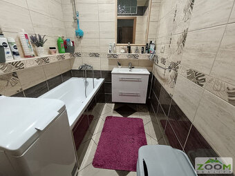 NOVINKA - 3 izbový kompletne zrekonštr. byt s loggiou - 14