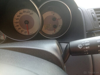 Mazda 3,1.4i Hatchback r.v. 2007 - 14