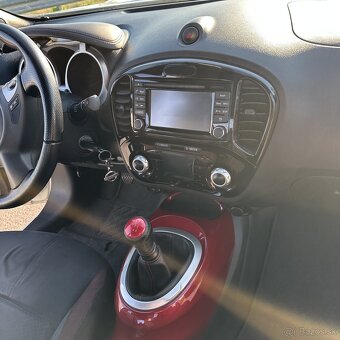 Nissan Juke 85kw benzín 2015 - 14