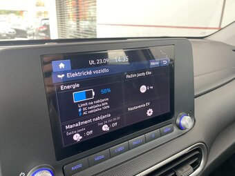 Hyundai Kona Electric 100kW Select 40kWh  FABRICKÁ ZÁRUKA - 14