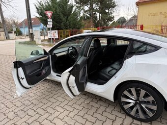 Tesla Model 3 Long Range, Dual motor, 82kw, Refresh 2021 - 14