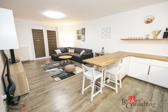 Prenájom 2 izbový byt Banská Bystrica - centrum, novostavba, - 14