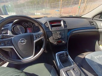 Opel Insignia ST 2.0 CDTI 160k Cosmo - 14