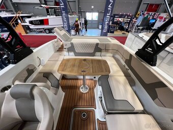 BAYLINER VR-6 Open + MERCURY F 225 V6 EFI EXLPT DTS - 14