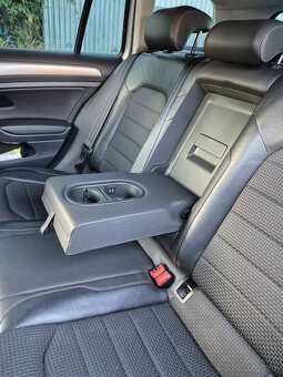 Volkswagen Golf Variant 1.6 TDI BlueMotion Highline DSG - 14