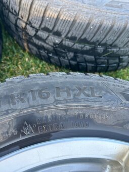 Predám zimné pneumatiky Barum Polaris 5 - 215/60 R2699H XL - 14