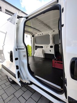 Fiat Dobló Cargo 1.6 MTJ 105k Base L2H1 - 14