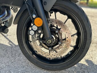 YAMAHA MT-07 - 14