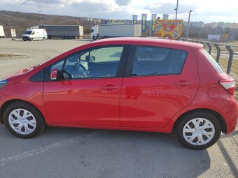 Predám Toyotu Yaris 1,5l rok výroby 9/2020 - 14