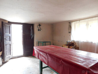 Malé Straciny - dom so záhradou - 14