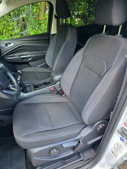 Ford Kuga 1.5,110kW,42000km,kúpené na SK - 14