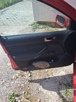 Volkswagen Golf 4 1.6 74 kw - 14