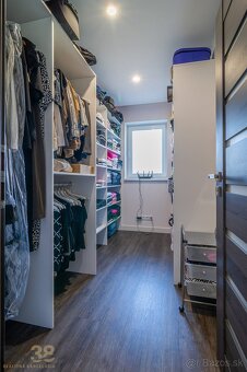 Exkluzívny rodinný dom s krásnym pozemkom pod Tatrami - 14