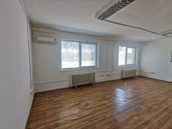 Sklad 602 m², rampa, kancelárie, 24/7 vstup – Prešov - 14