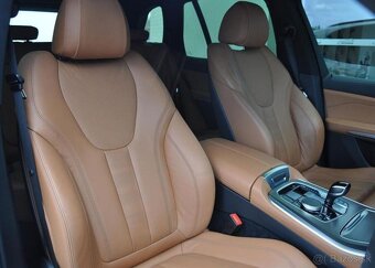 BMW X5 3,0d xDrive M-SPORT ČR 1.M 210 kw - 14