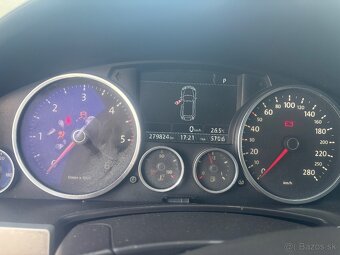 Volkswagen Touareg - 14