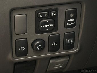 Toyota HIlux 3.0 1.majiteľ - 14