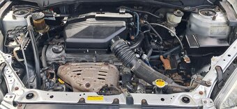 Rav 4 2.0 benzin 110 kw 4x4 bez korozie z Francuzska - 14