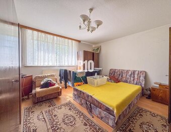Čiastočne zrekonštruovaný dom s veľkou záhradou (18 á)  - No - 14