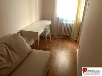 Predaj 4+1-izbový byt s 2 balkónmi v centre Bratislavy, 110m - 14