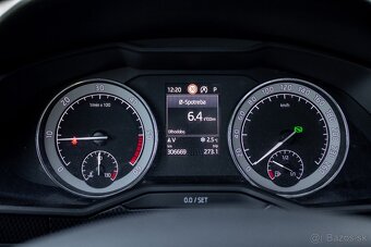 Škoda Superb Combi 2.0 TDI 190k 4x4 Sportline DSG EU6, 140kW - 14