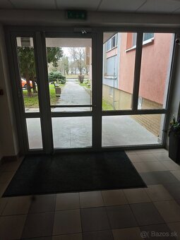 Predám 2. izbový byt s balkónom - 14