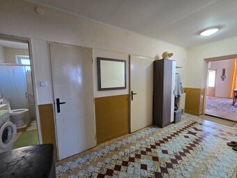 NA PREDAJ - 4 izbový Rodinný dom - 14