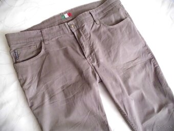 Armani  pánske rifl. nohavice  s elastanom   XL 38/34 - 14