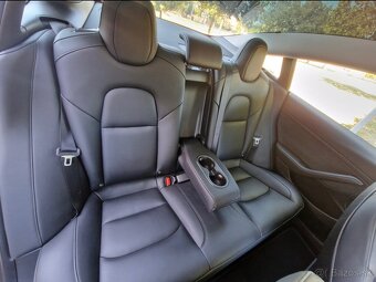 Tesla Model 3 Performance AWD - 14