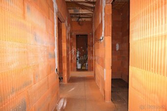 predaj NOVOSTAVBA v obci Brodzany s pozem. 391 m² - 14