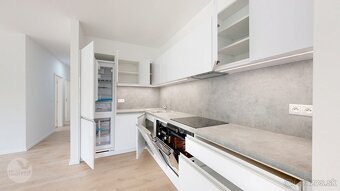 Na predaj 3 izbové byty s veľkorysou terasou a v štandarde - 14