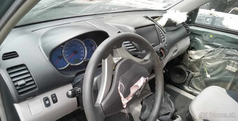 Mitsubishi L200 2,5DiD 100kw - 14