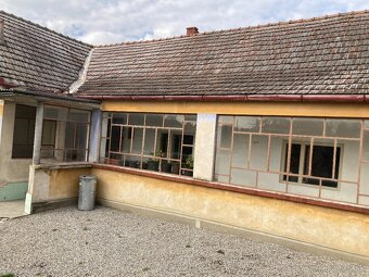 Starší 4 izbový dom v obci ŽIRANY okr. Nitra na predaj - 14