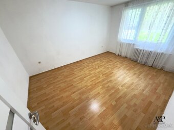 NA PRENÁJOM REKONŠTRUOVANÝ 1 IZB. BYT, 33M2, KOMENSKÉHO UL., - 14