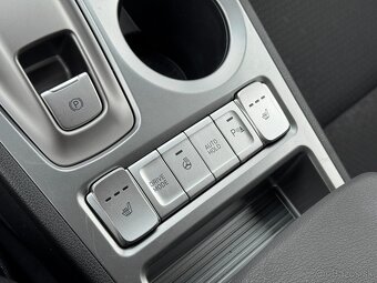 Hyundai Kona 150+ Electric 64kWh batéria SK ŠPZ - 14