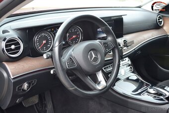 Mercedes-Benz E trieda Sedan 200 A/T - 14