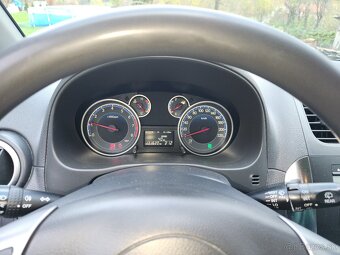 Suzuki SX4  4×4 - 14