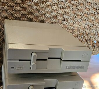 Commodore 1541-II disketová jednotka Commodore 64 renovovaná - 14
