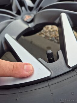 Predam - CUPRA Hadron 20" + Pirelli 255/40R20 - 14