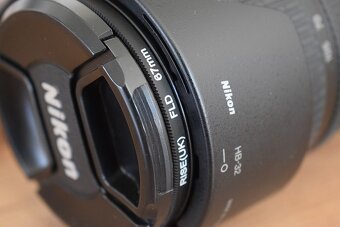 Nikon D5600 - wifi BT - dotyk. displej AF VR objektiv 18-105 - 14