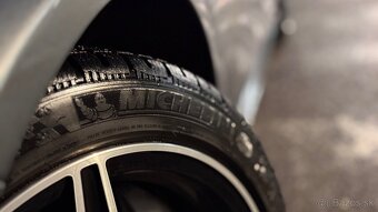 Mercedes C43 AMG kombi - 14