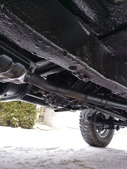 Suzuki samurai long 1,3 benzín 1998 - 14