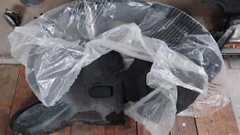 Predny naraznik touran cross - 14